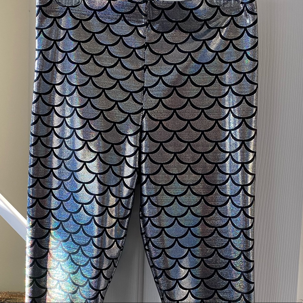 BLACKMILK - Mermaid scales leggings-limited edition.NWT